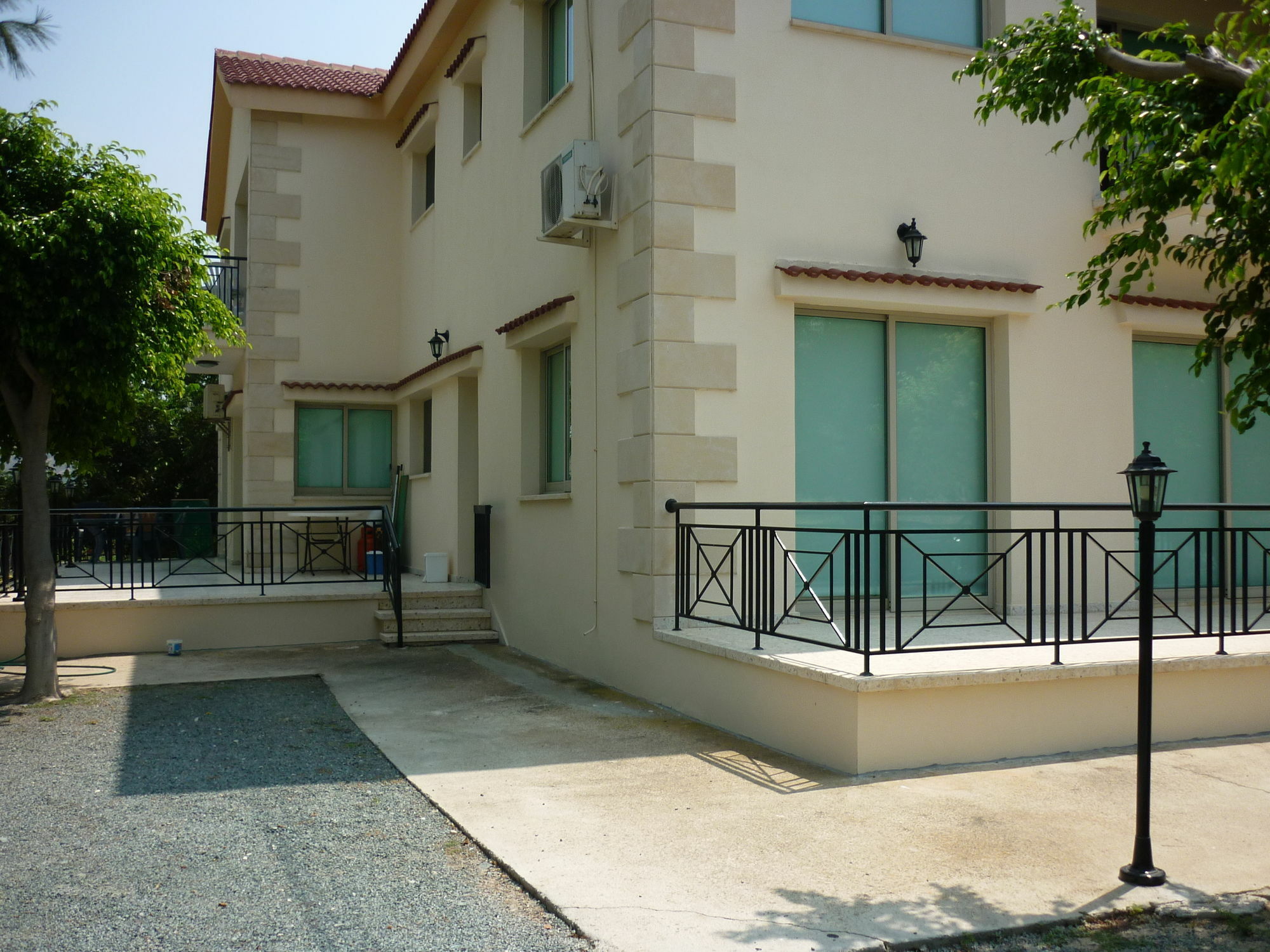 Himonas Apartments Pissouri Bagian luar foto